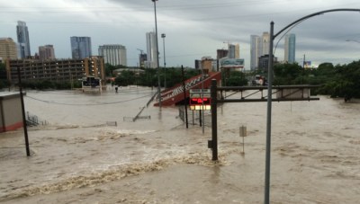 Texas Stadium underwater in Austin (retrieved from kxan.com)